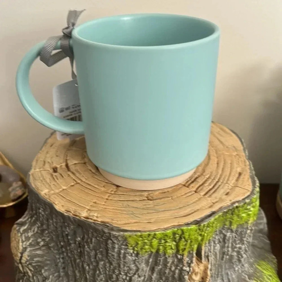 🍀 HALLMARK SHOEBOX NWT KEVIN IS JUDGING YOUR CHOICES MUG - Picture 4 of 4
